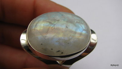 maansteen ring mt 17-20/ 925 zilver