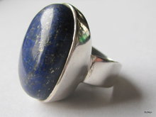 mt 18 lapis lazuli ring